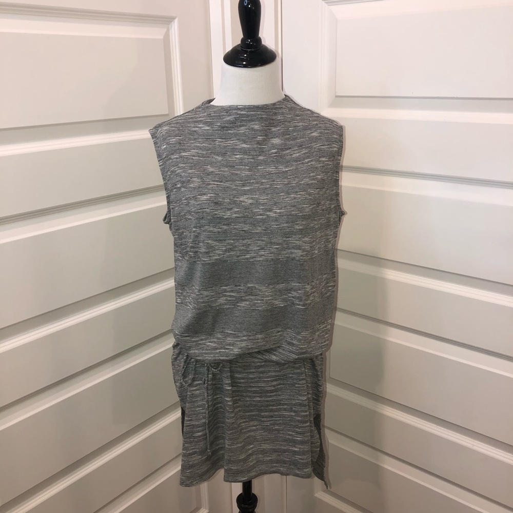 Anthro Dolan grey tunic